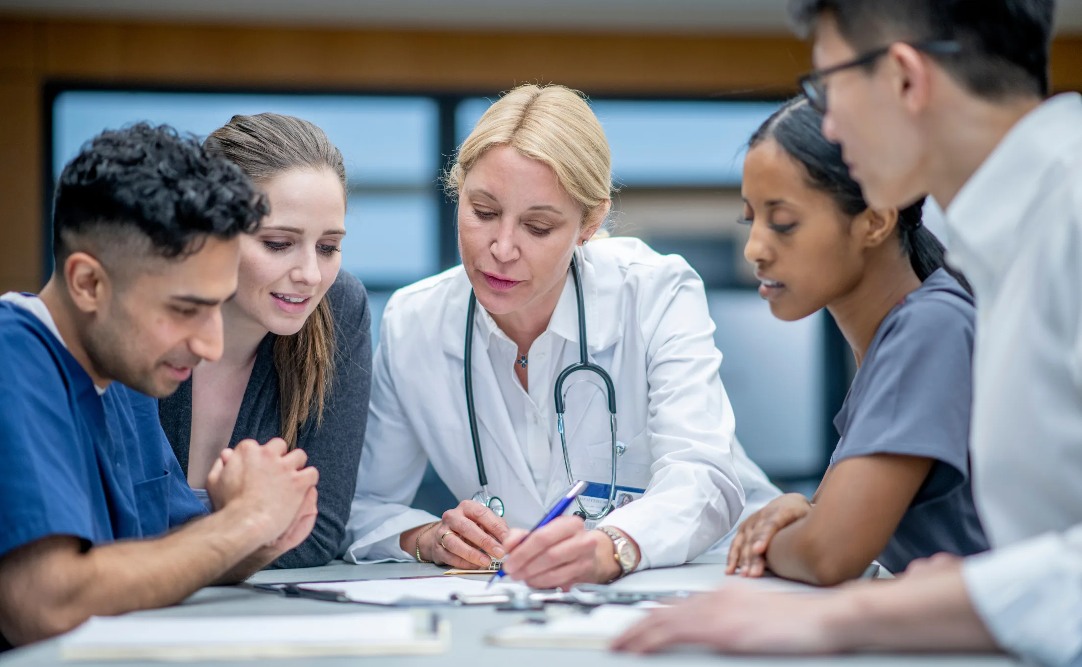 healthcare-team-strategy-meeting-collaboration